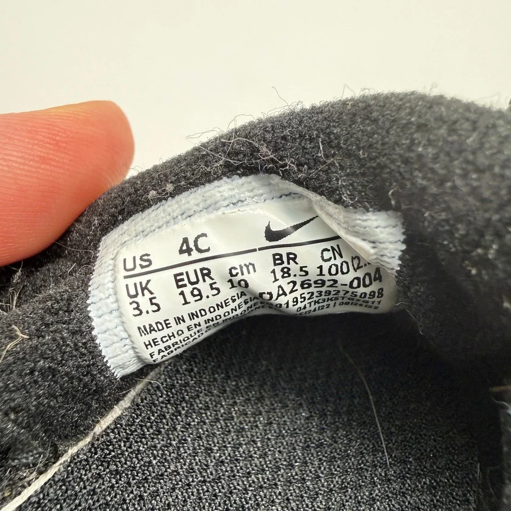 Nike Sneakers Toddler 4C Black Boys Tennis Shoes Mesh Hook Loop DA2692-004